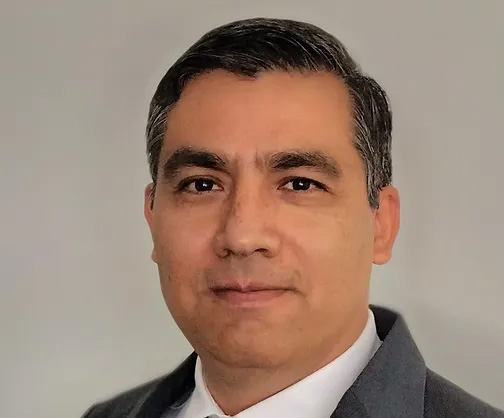 Dr. Miguel Zavala